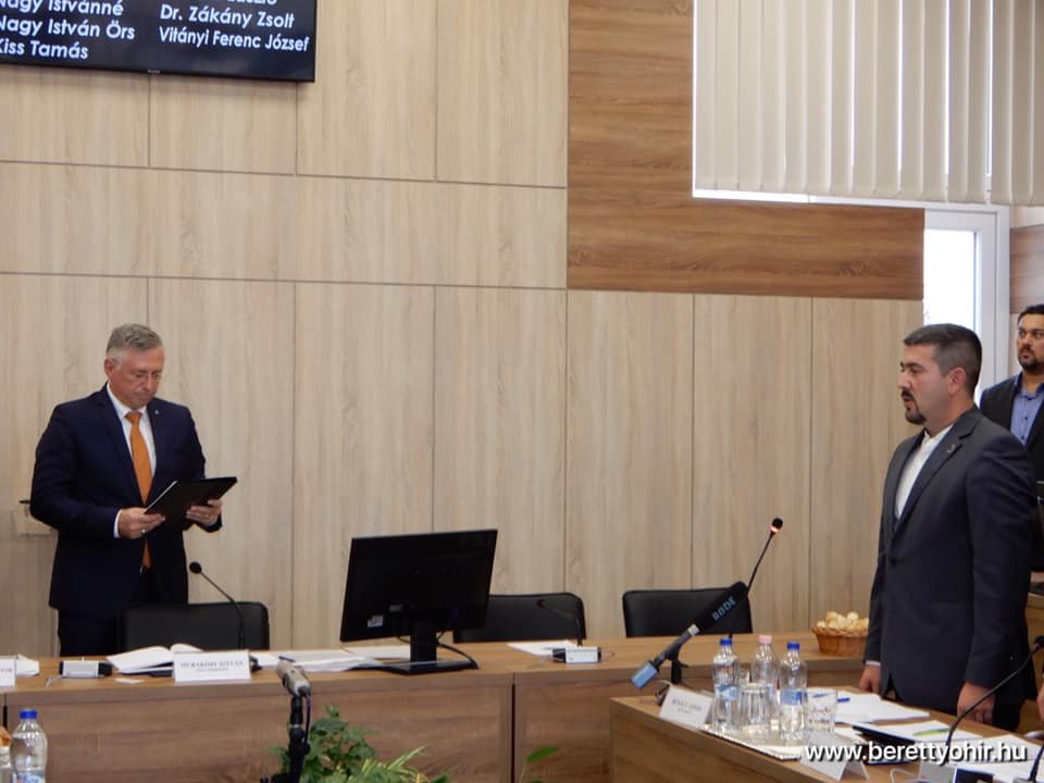 Megalakult a képviselő-testület 38